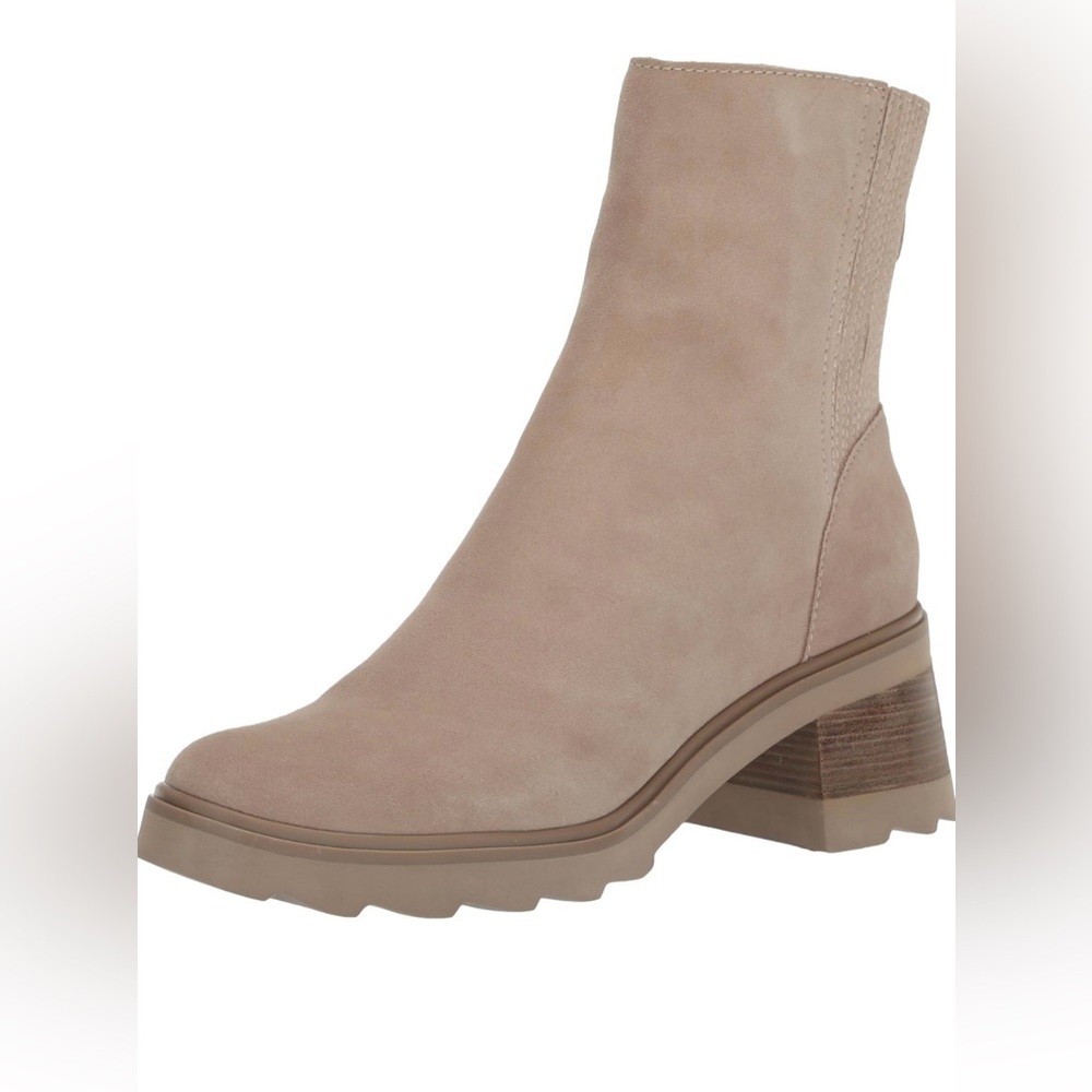 Dolce Vita Women's Martey H2o Fashion Boot 8.5 Waterproof